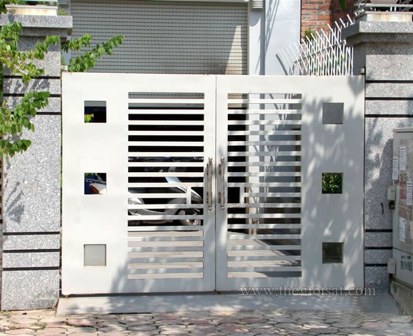 Cổng rào sắt hộp đơn giản cho nhà phố