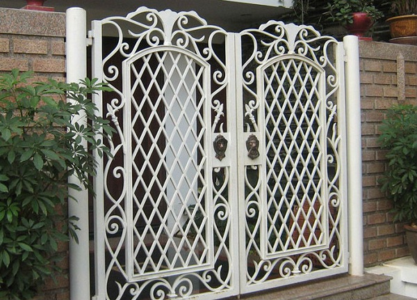 Những bộ cổng sắt nghệ thuật giúp những ngôi nhà của bạn có bộ mặt ấn tượng hơn