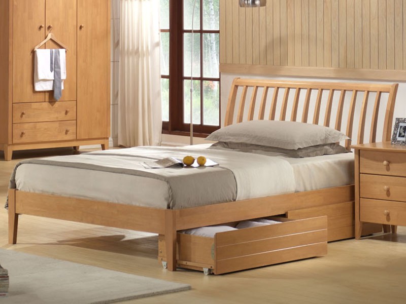 Trang trí phòng ngủ bằng đồ gỗ